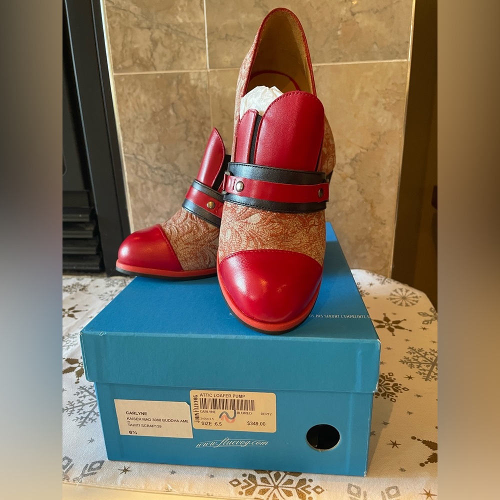 Fluevog Attic Loafer Pump - Carlyne Model